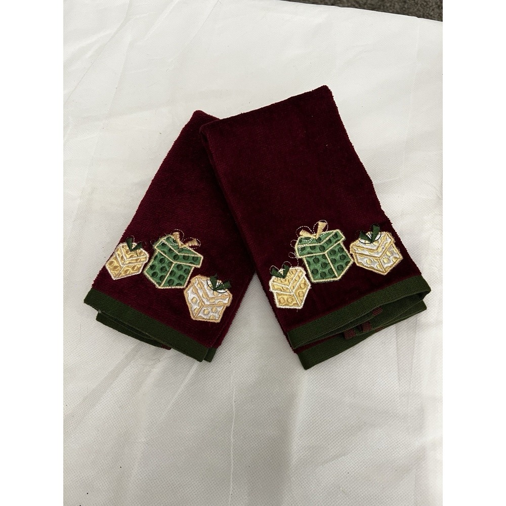 Vtg Embroidered Holiday Hand Tea Towels Christmas Gift Present Cotton 90s Y2K